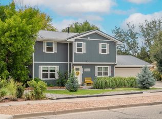 341 Aragon Ave, White Rock, NM 87547