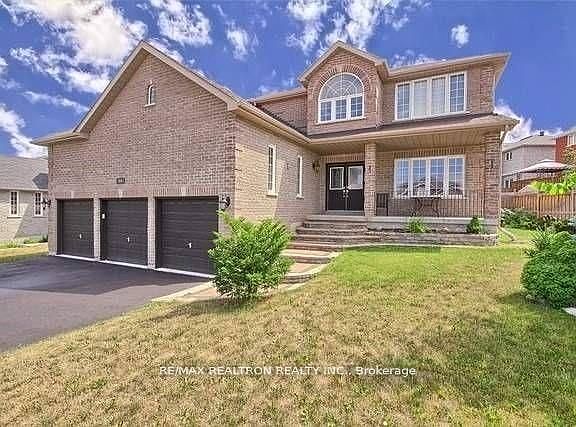 2nd image of 416 Mapleton Ave