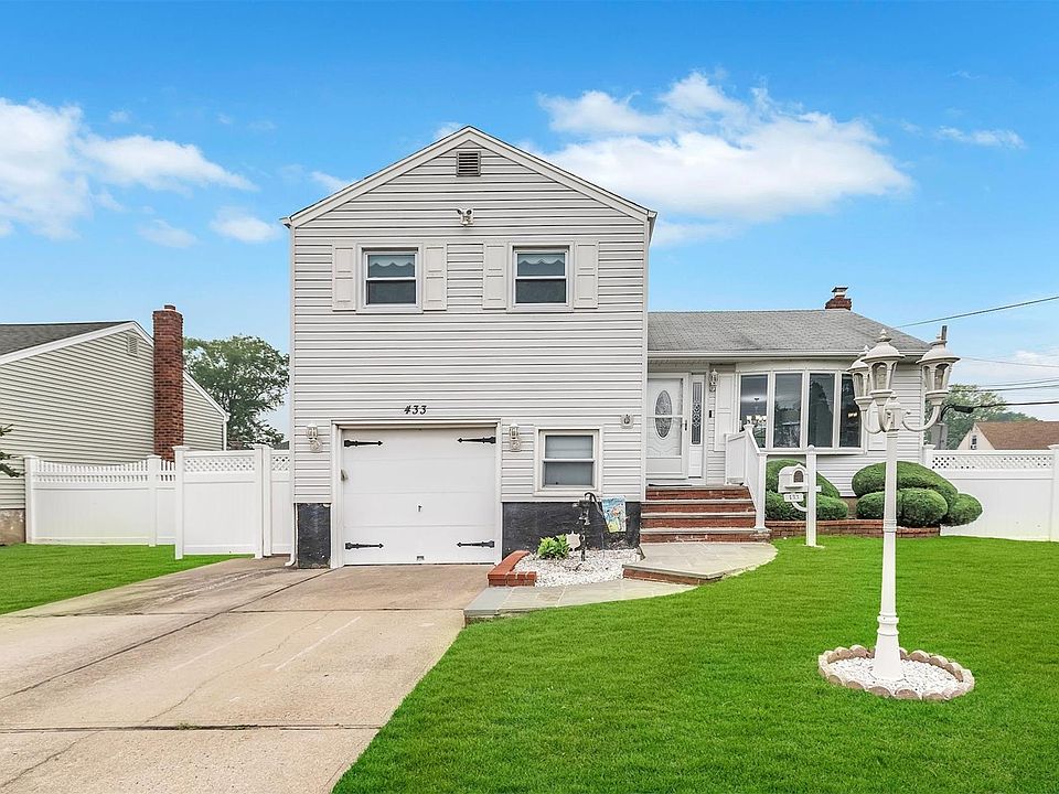 1st image of 433 N Atlanta Avenue