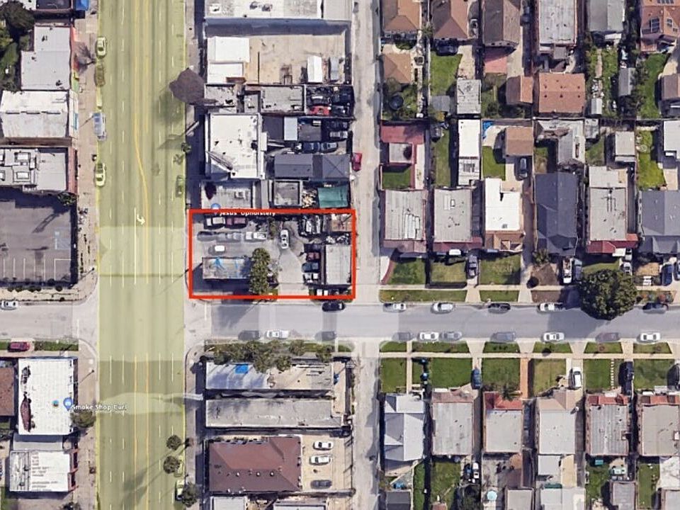 2nd image of 1454 W Florence Ave