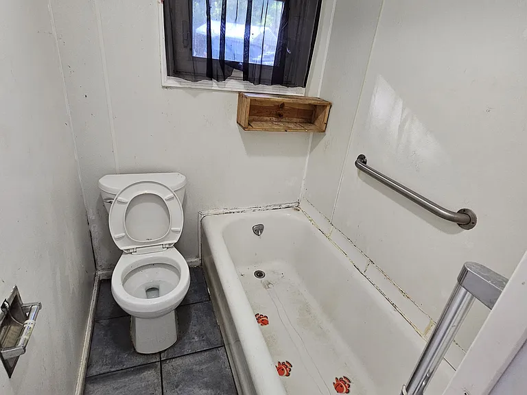 1211 River Rd #1 — Photo 7