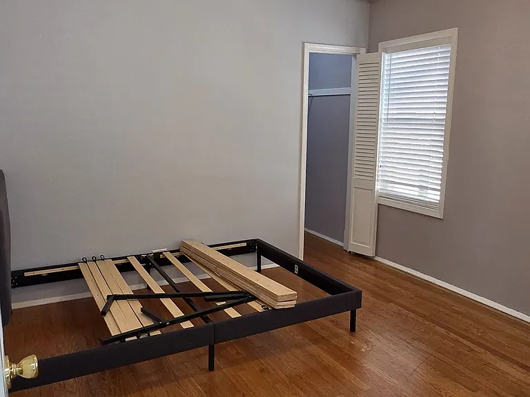 3327 S Austin Blvd #1 — Photo 15