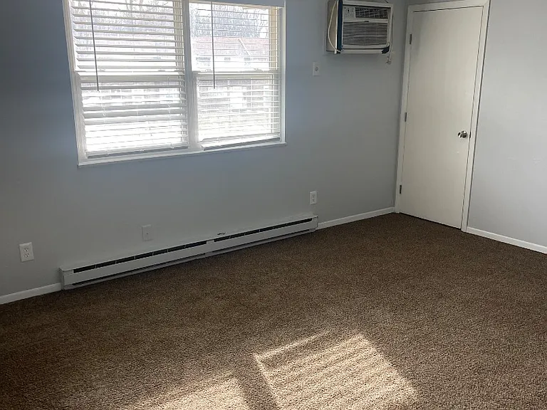 Unit Photo