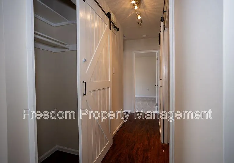 9327 Woodlea Ct — Photo 17
