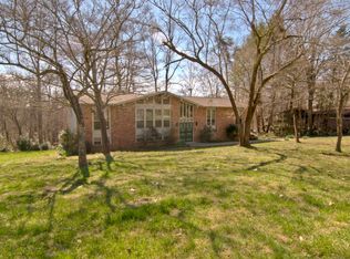 103 Westwind Dr, Oak Ridge, TN 37830