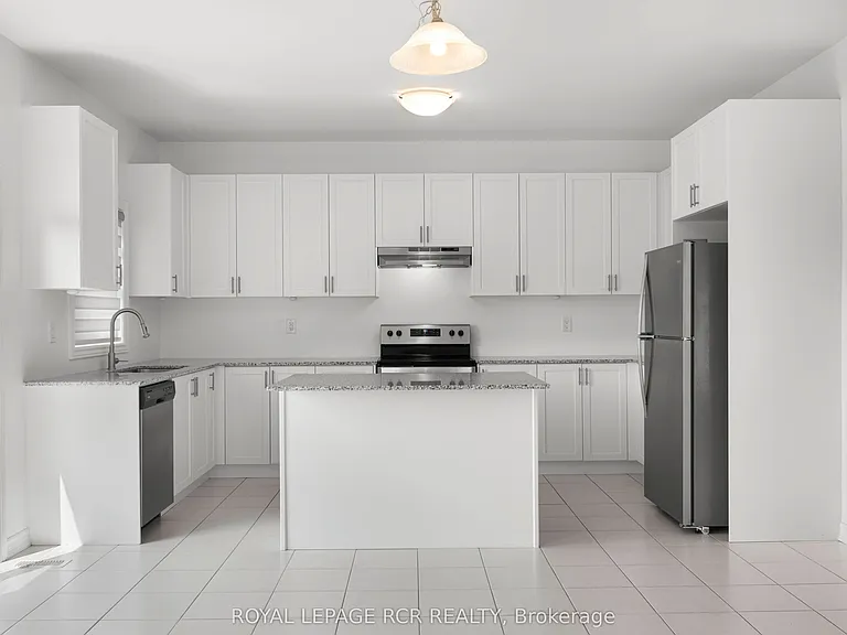 166 Seeley Ave — Photo 22