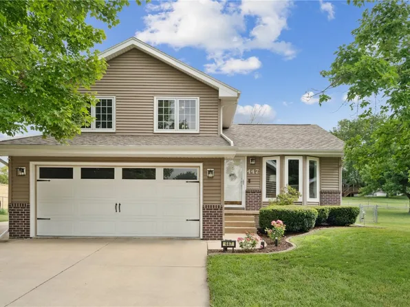 447 Bezdek Dr NW, Cedar Rapids, IA 52405