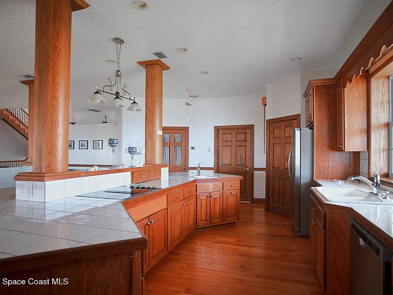 6285 N Highway 1 — Photo 34