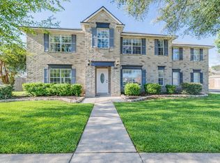 6827 Crystal Point Dr, Katy, TX 77449