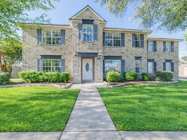 6827 Crystal Point Dr, Katy, TX 77449