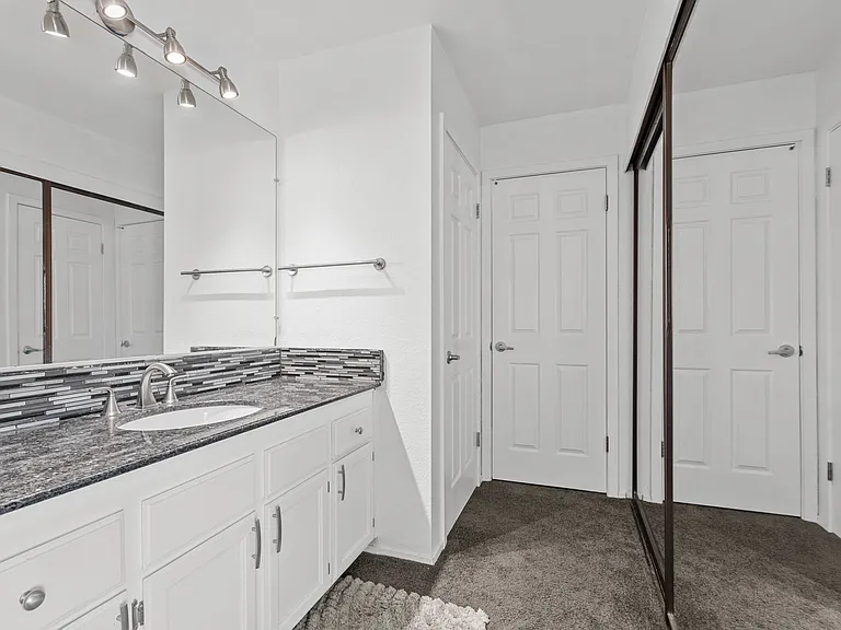 2280 Hurley Way #14 — Photo 5