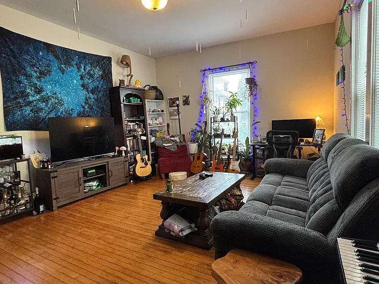 19 Morse St #2 — Photo 5