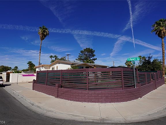 2nd image of 3601 Budlong Ave
