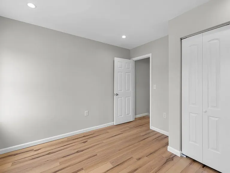 2106 Orleans St — Photo 6