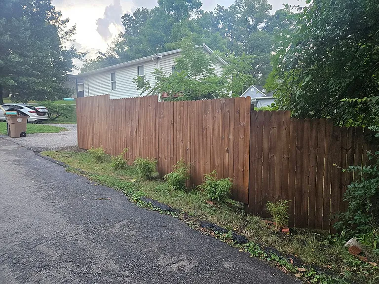 306 Avenue B — Photo 15