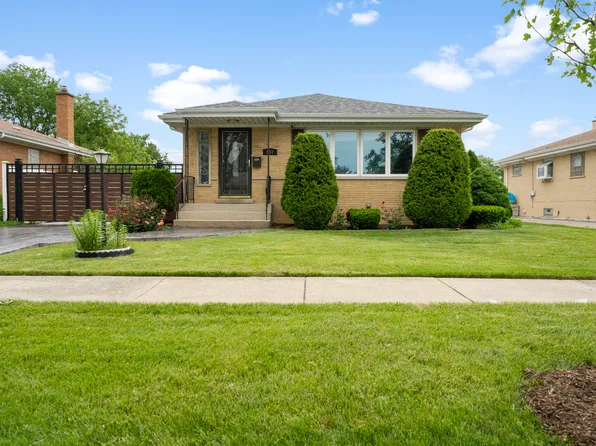 917 Cromwell Ave, Westchester, IL 60154