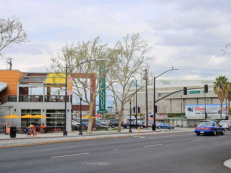 W San Fernando St — Photo 25