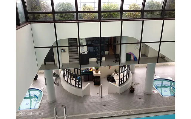 Sold by Douglas Elliman | media 17