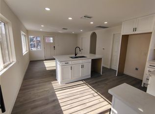 231 E Century Blvd, Los Angeles, CA 90003