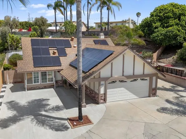 939 Chablis Ln, Vista, CA 92083