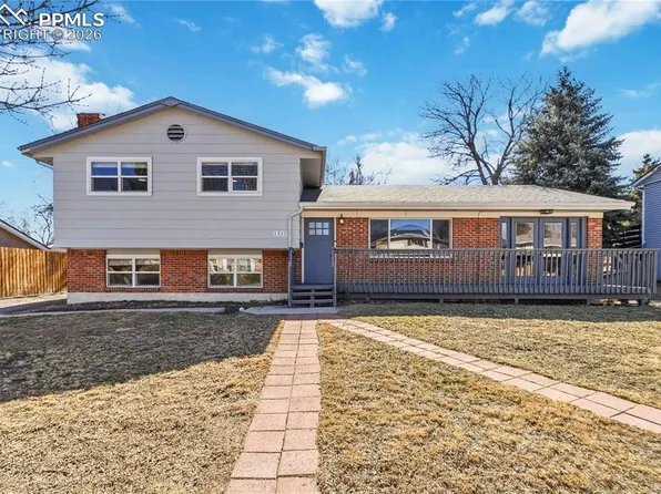 1511 Server Dr, Colorado Springs, CO 80910