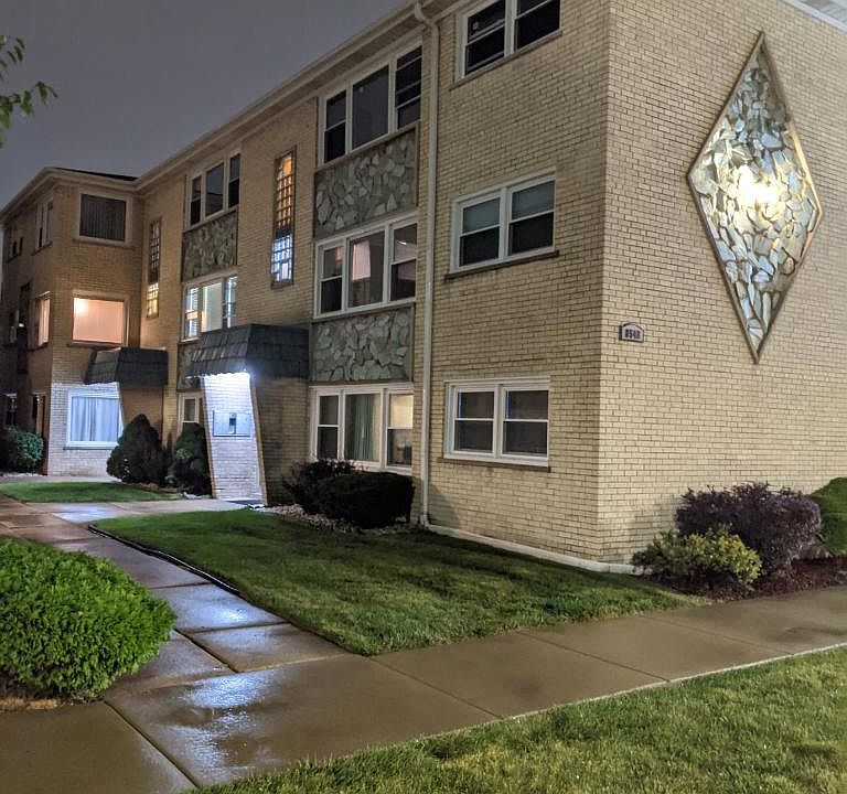 1st image of 8548 W Lawrence Ave APT 3A