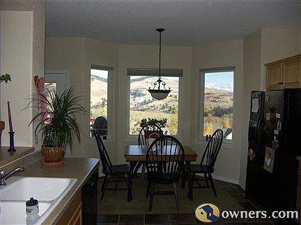 2nd image of 5748 Prospect Dr