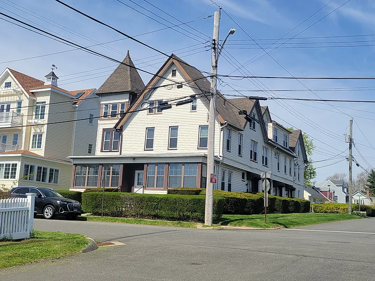 60 Hawley Ave #8 — Photo 1