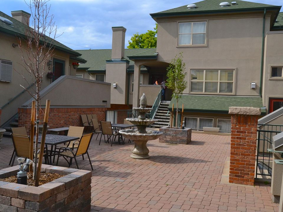 2901 Wynadot Street #16 -Courtyard