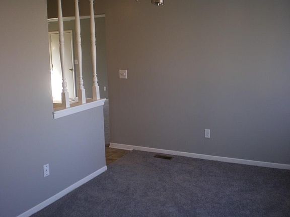 5th image of 6671 Ravenna Ave