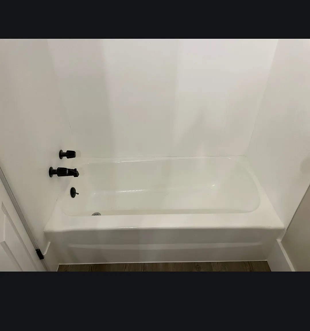 1 bed, 750 sqft, $900 — Photo 2
