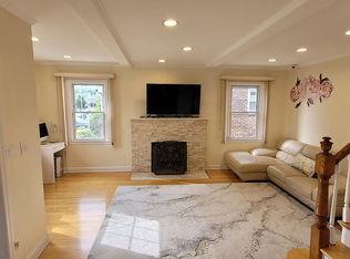 75-18 186th St #1, Fresh Meadows, NY 11366