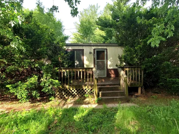 507 N 2nd St, Farmington, IA 52626