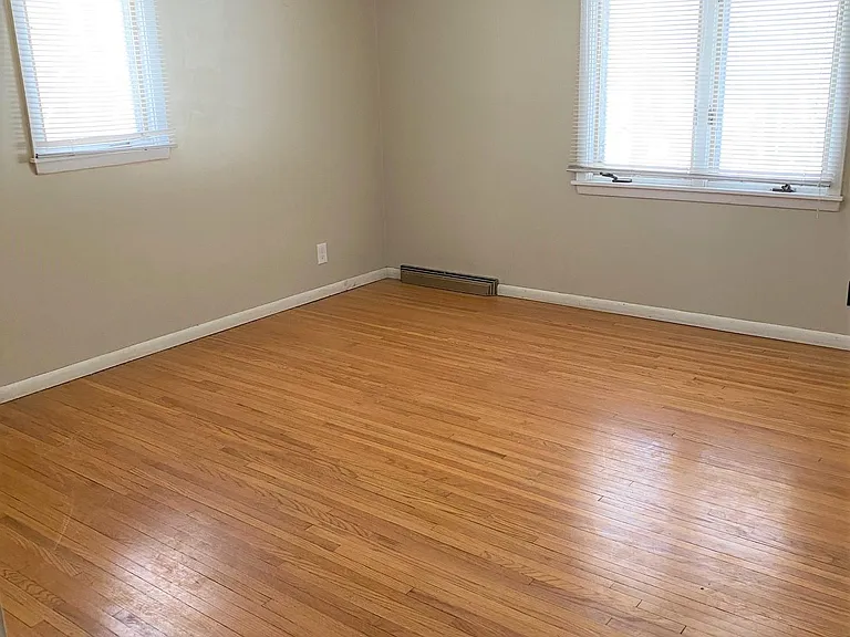 5209 Lee Way — Photo 15