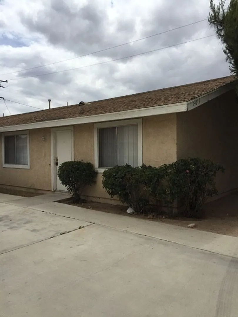 14015 Spruce St — Photo 1