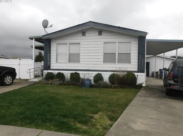 497 NW Broc Dr, Winston, OR 97496