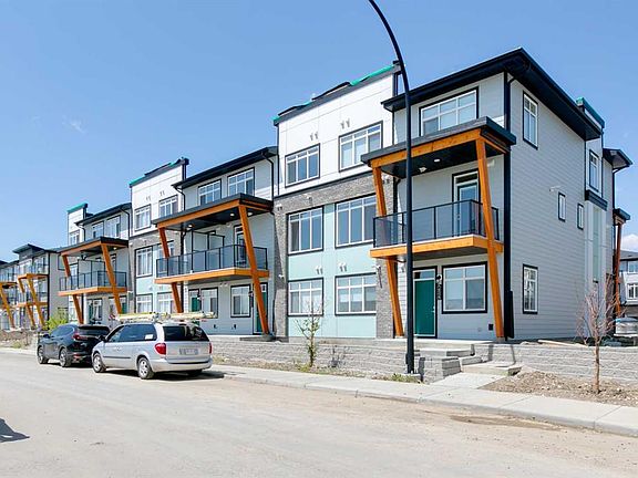 3rd image of 414 N Seton Psge SE #209