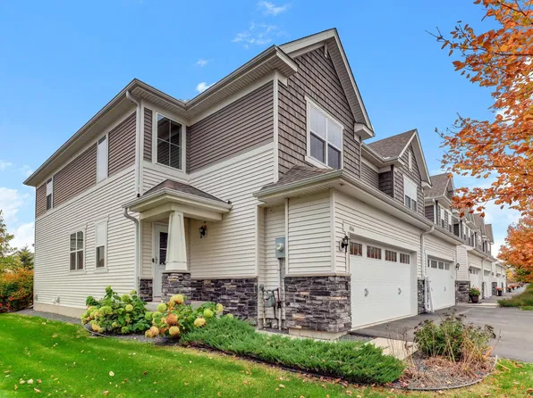 4366 Corn Silk Ln, Woodbury, MN 55129