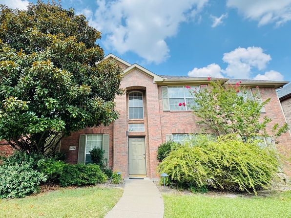 2429 Deer Horn Dr
