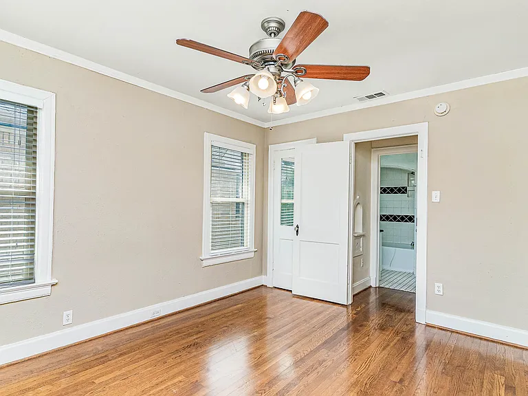 5926.5 La Vista Dr — Photo 9