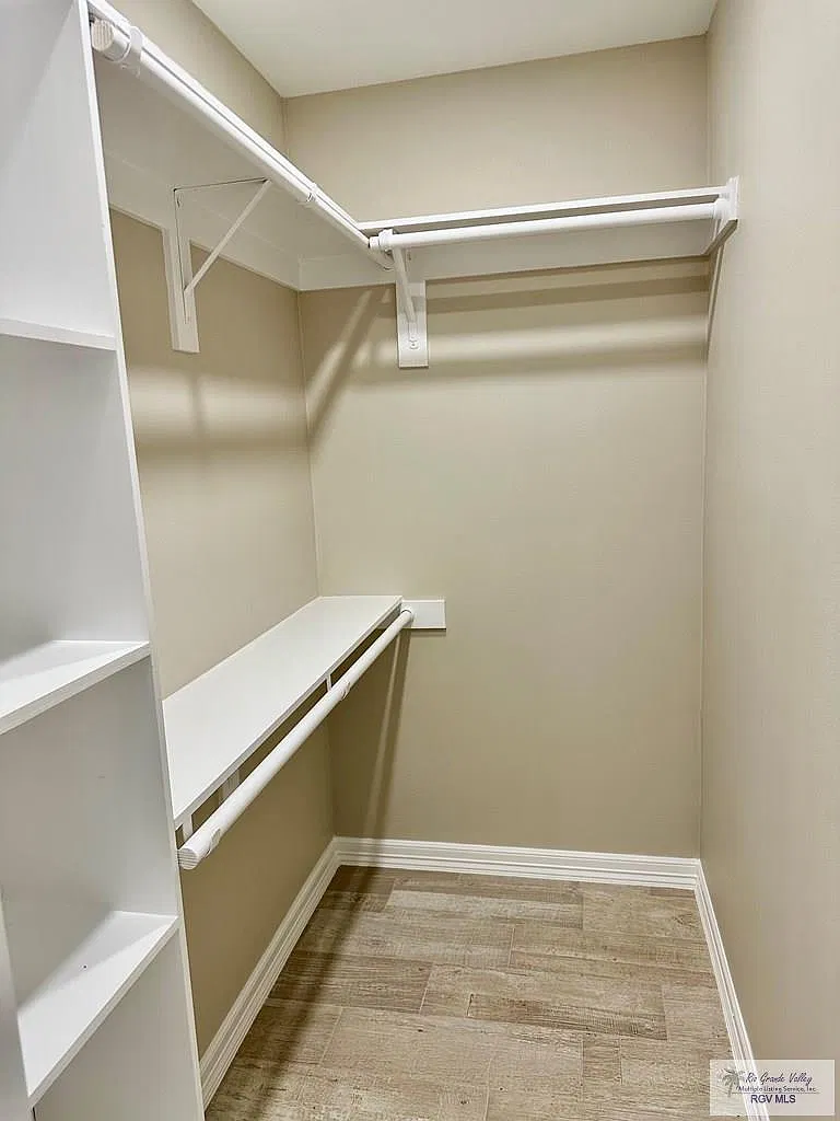 3 bed, 2.0 bath, 1508 sqft, $1,550 — Photo 3