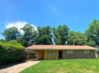 414 Iroquois Trl, Shreveport, LA 71107