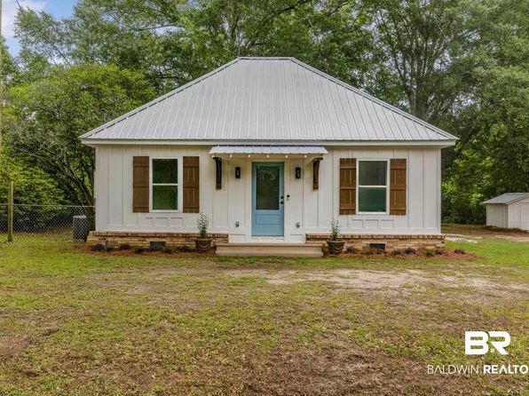 3138 N Holley St, Loxley, AL 36551