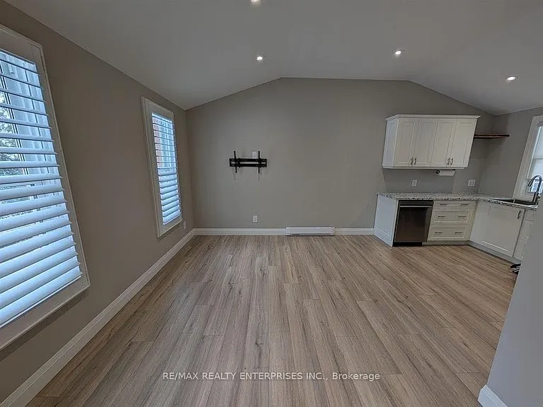 1093 Gallagher Rd #A — Photo 14
