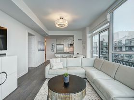 241 Sea Ray Ave