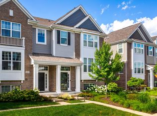 1441 N Charles Ave, Naperville, IL 60563