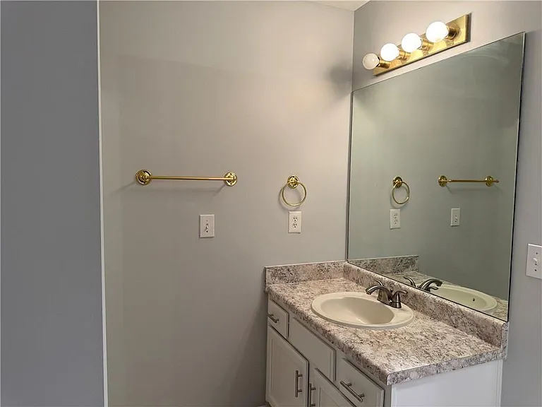 4209 Zephyrhills Dr NW — Photo 42