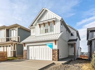 268 SE Calhoun Cres NE, Calgary, AB T3P2G1