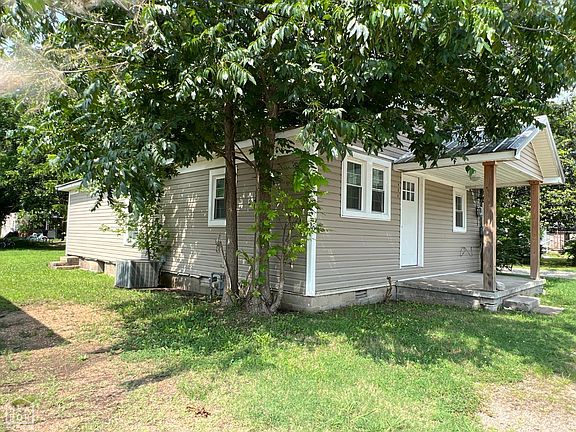3rd image of 4 Properties Allen Ave