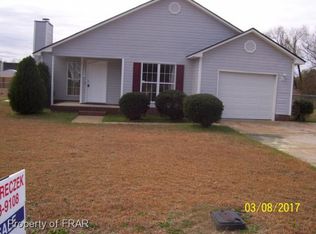 116 Live Oak Dr, Raeford, NC 28376